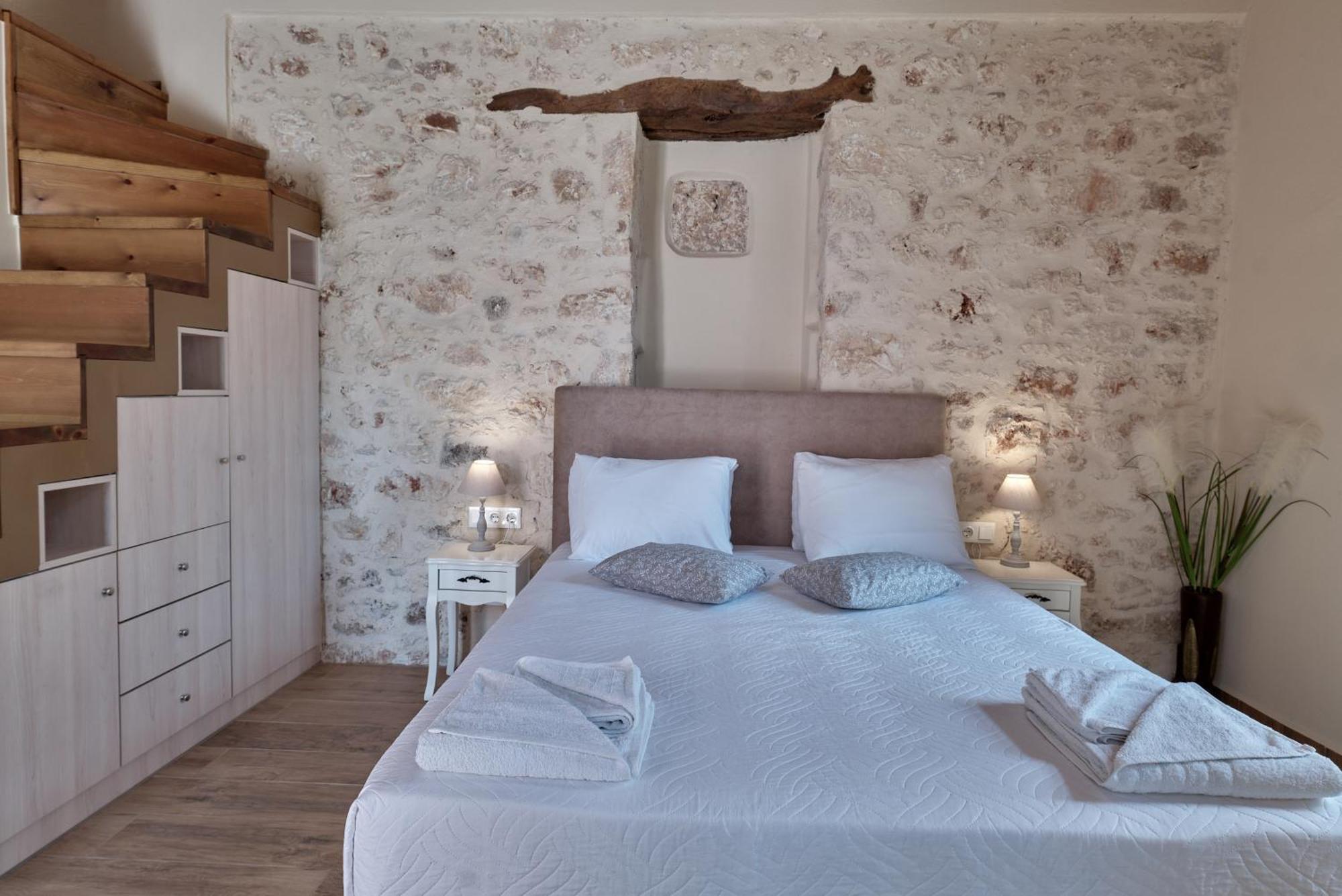 Stone Villa With Swimming Pool-Bbq! Melidhónion Exterior foto